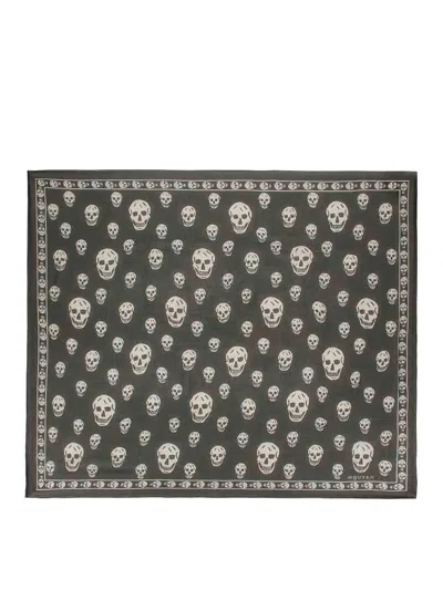 Alexander Mcqueen Mcqueen Skull Print Wool Fringe Scarf In Black