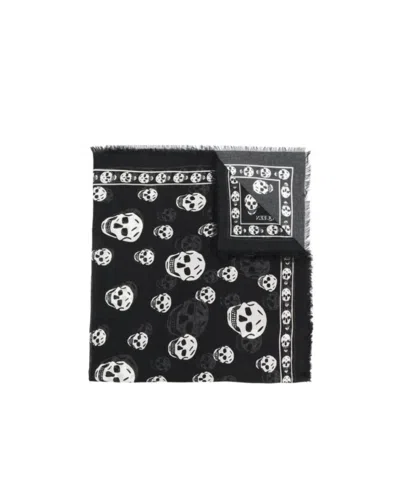 ALEXANDER MCQUEEN ALEXANDER MCQUEEN SKULL PRINT SCARF