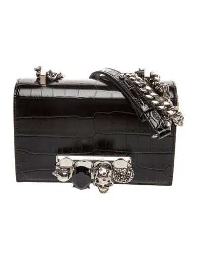 Pre-owned Alexander Mcqueen Skull Shoulder Bag In Black
