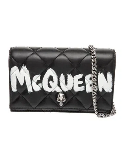 Pre-owned Alexander Mcqueen Skull Shoulder Bag In Black
