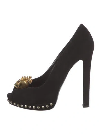 Pre-owned Alexander Mcqueen Skull Suede Pumps In Black