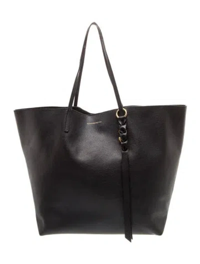 Pre-owned Alexander Mcqueen Skull Tote In Black