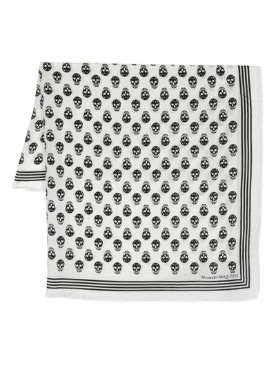 Alexander Mcqueen Skull Wool Scarf In White