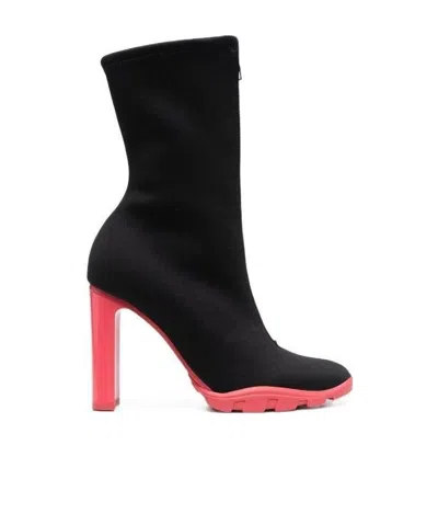 ALEXANDER MCQUEEN ALEXANDER MCQUEEN SLIM TREAD ZIPPED BOOTS