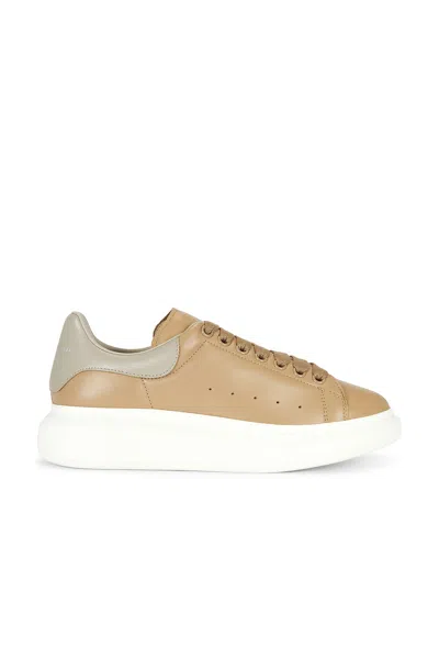 Alexander Mcqueen Oversized Leather Sneakers Thick Sole In Brown