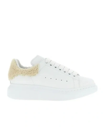 ALEXANDER MCQUEEN ALEXANDER MCQUEEN LARRY LACE-UP SNEAKERS
