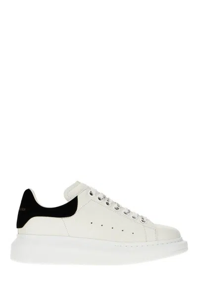 Alexander Mcqueen Sneakers In White