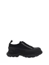 Alexander Mcqueen Tread Slick Sneakers In Black
