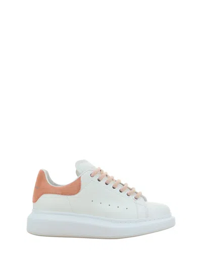 Alexander Mcqueen Contrasting-suede Chunky Trainers In White
