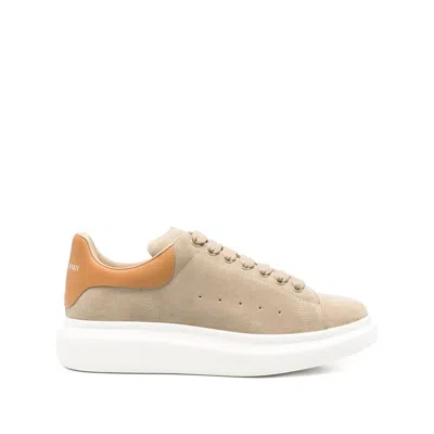 Alexander Mcqueen Larry Oversize Sole Sneakers In Multi