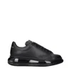 Alexander Mcqueen Sneakers Oversize Uomo Pelle Nero/nero In Black