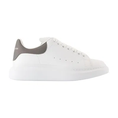 Alexander Mcqueen Sneakers Oversized