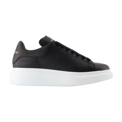 Alexander Mcqueen Sneakers Oversized Alexander Mc Queen Leather Black