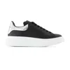 Alexander Mcqueen Mcqueen Oversize Sneaker In Black