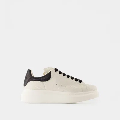 ALEXANDER MCQUEEN ALEXANDER MCQUEEN SNEAKERS OVERSIZED