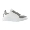 Alexander Mcqueen Chunky Sole Sneakers Contrasting Panels In White