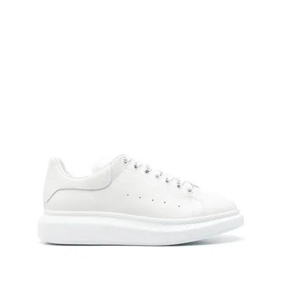 Alexander Mcqueen Sneakers In White