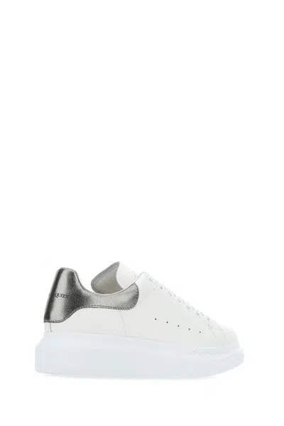 Alexander Mcqueen Sneakers In White/blk Pearl