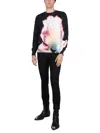 Alexander Mcqueen Solarized Flower-print Pullover Sweater In Black