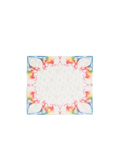 Alexander Mcqueen Solarised Garnet Classic Silk Foulard In Pattern