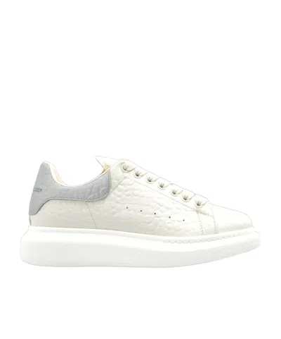 Alexander Mcqueen Sports Shoes With Logo In White