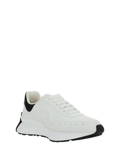 Alexander Mcqueen Sneakers In White/black