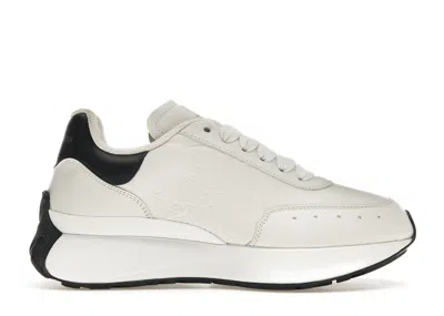 Pre-owned Alexander Mcqueen Sprint Runner (women's) Sneakers In White/black