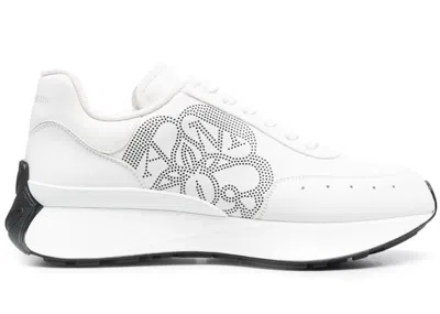 Pre-owned Alexander Mcqueen Sprint Runner (women's) Sneakers In White/black