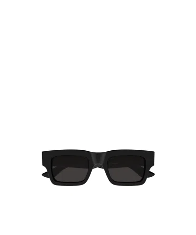 Alexander Mcqueen Square-frame Sunglasses In Black