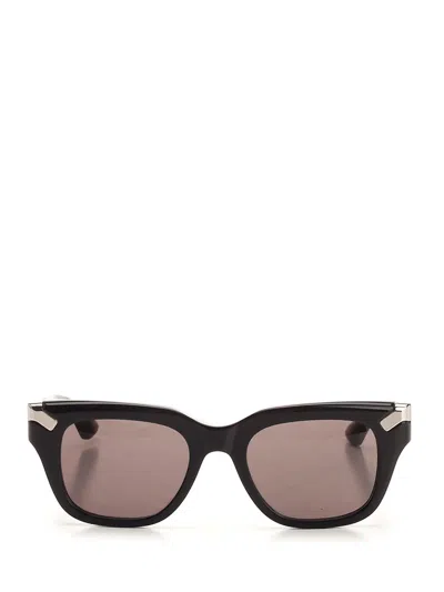 Alexander Mcqueen Square Punk Rivet Sunglasses In Black