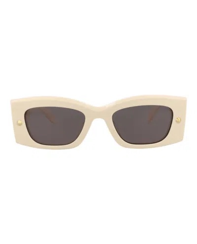 Pre-owned Alexander Mcqueen Squareframe Recycled Acetate Sunglasses In Ivory Ivory Grey (am0426s/30014623/005)