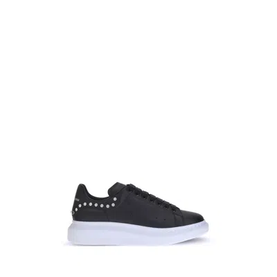ALEXANDER MCQUEEN STUD LEATHER SNEAKERS