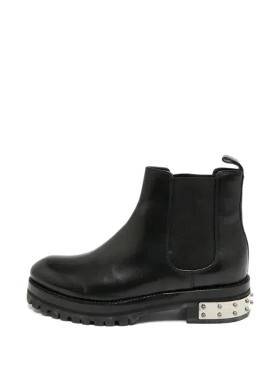 Pre-owned Alexander Mcqueen Studded Chelsea Boots In Black