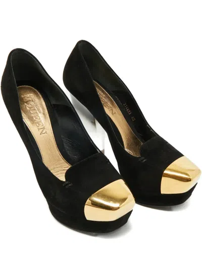Pre-owned Alexander Mcqueen Suede Heeled Pumps In Black