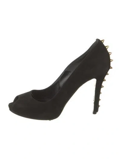 Pre-owned Alexander Mcqueen Suede Studded Accents Pumps In Black