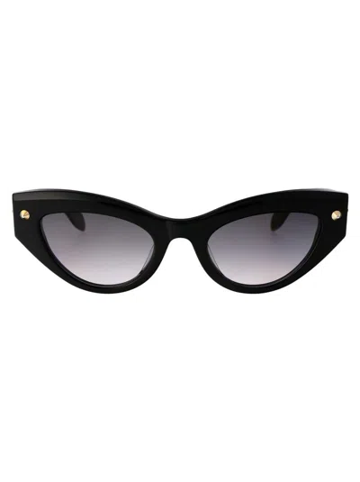 Alexander Mcqueen Sunglasses In Black
