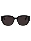 Alexander Mcqueen Alexander Mc Queen Cat Eye Sunglasses Am0468 S 001