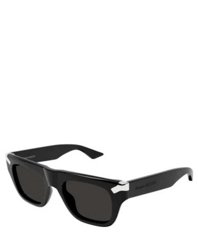 Alexander Mcqueen Sunglasses Am0441s In Black Dark Grey