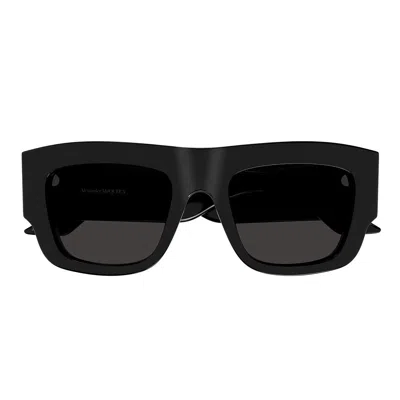 Alexander Mcqueen Sunglasses In Black