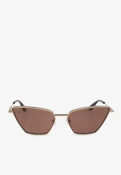 Alexander Mcqueen T-bar Cat-eye Sunglasses In Brown