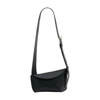 Alexander Mcqueen T-bar Shoulder Bag In Textured Leather In Black