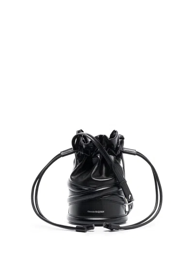 Alexander Mcqueen The Curve Bucket Bag In Black