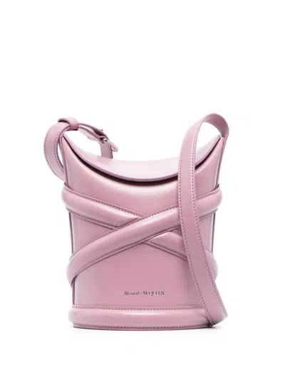 ALEXANDER MCQUEEN ALEXANDER MCQUEEN THE CURVE LEATHER BUCKET BAG