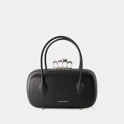 Alexander Mcqueen The Reverse Clutch In Black