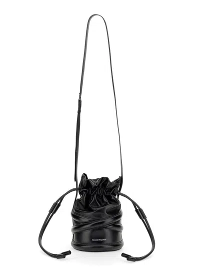 Alexander Mcqueen The Curve Shoulder Bag In Black