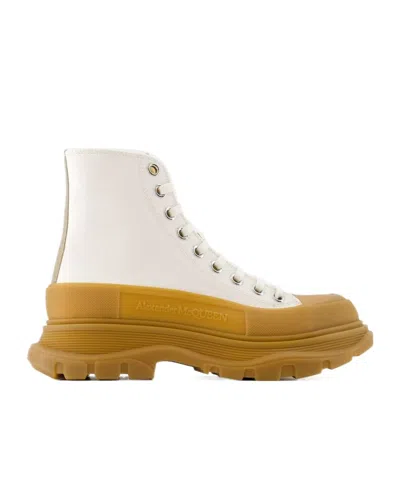 ALEXANDER MCQUEEN ALEXANDER MCQUEEN TREAD ANKLE BOOTS