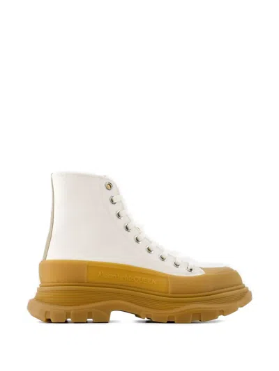 Alexander Mcqueen Tread Ankle Boots Alexander Mc Queen Calfskin Beige In White