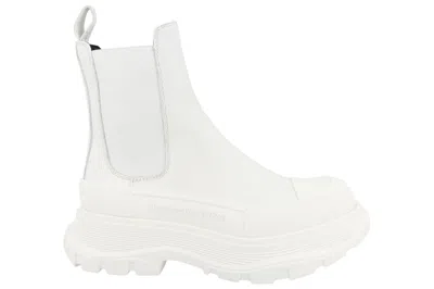 Pre-owned Alexander Mcqueen Tread Slick Ankle Boots White (women's)