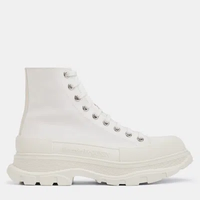 Pre-owned Alexander Mcqueen Tread Slick Boot Triple White Size 39