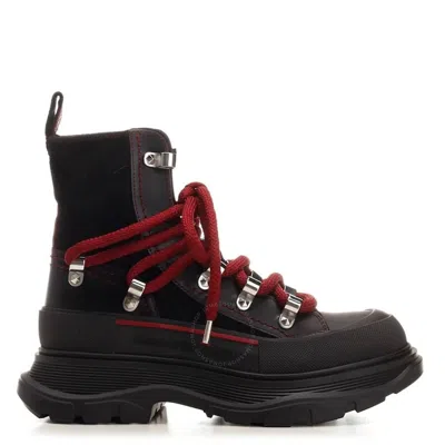 Alexander Mcqueen Tread Slick Hiker Ankle Boots In Black